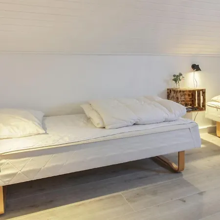 Leilighet Gaida - 2-3km From The Sea By Interhome